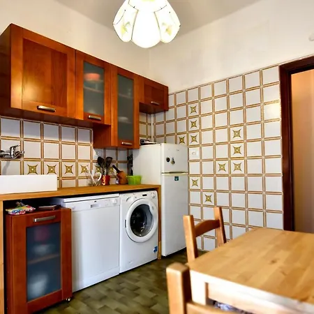 Karma - Bruzzi Apartment