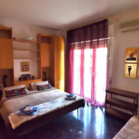Karma - Bruzzi Apartment *