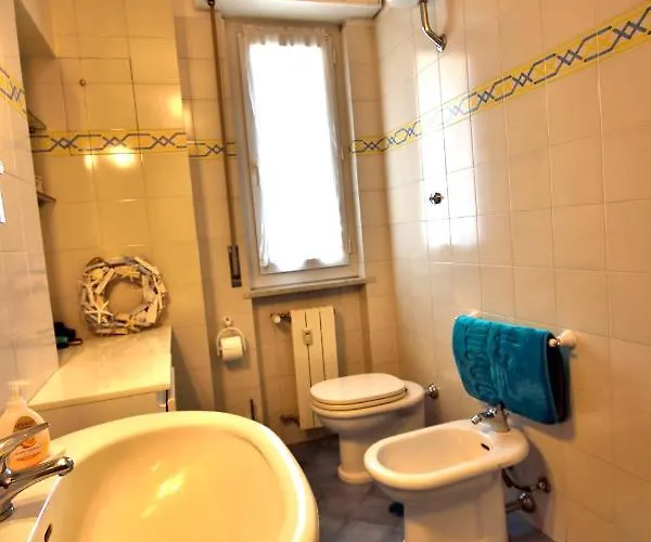 Karma Climatizzato Con Parcheggio Appartement Genua